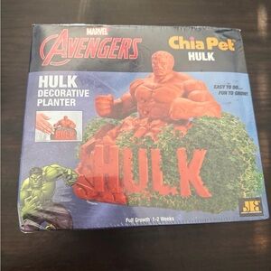 Marvel Avengers Chia Pet Hulk Decorative Planter